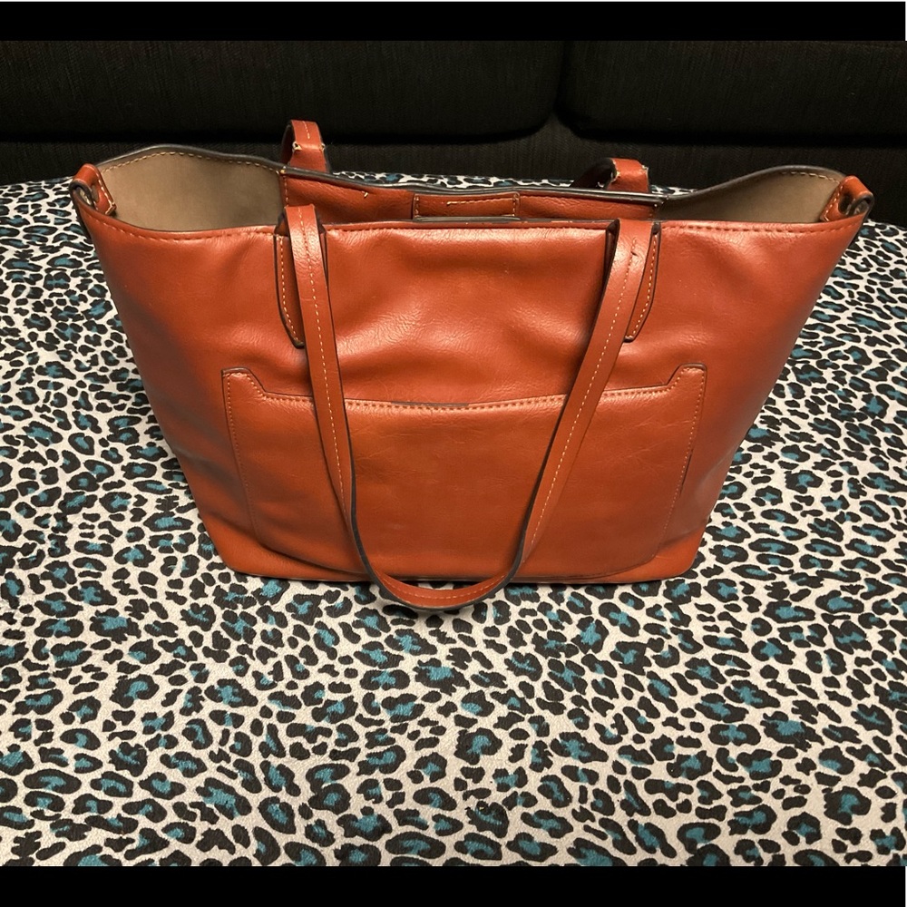NOATD #8833313 100% LEATHER 👜 Large color brown